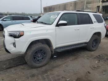  Salvage Toyota 4Runner