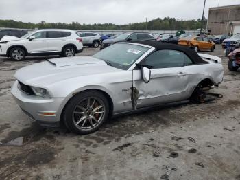  Salvage Ford Mustang