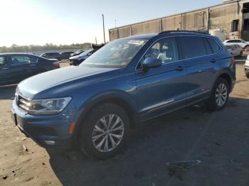  Salvage Volkswagen Tiguan