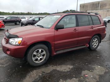  Salvage Toyota Highlander