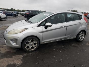  Salvage Ford Fiesta