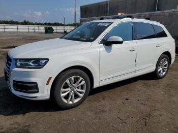  Salvage Audi Q7