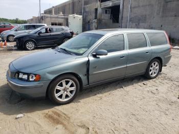  Salvage Volvo V70