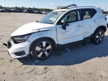  Salvage Volvo XC40