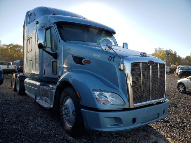  Salvage Peterbilt 587