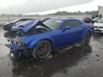  Salvage Dodge Challenger