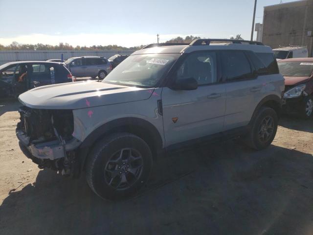  Salvage Ford Bronco