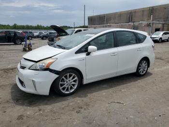  Salvage Toyota Prius