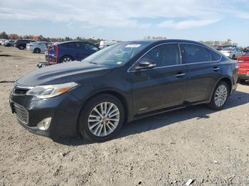  Salvage Toyota Avalon