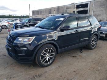  Salvage Ford Explorer