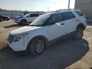  Salvage Ford Explorer