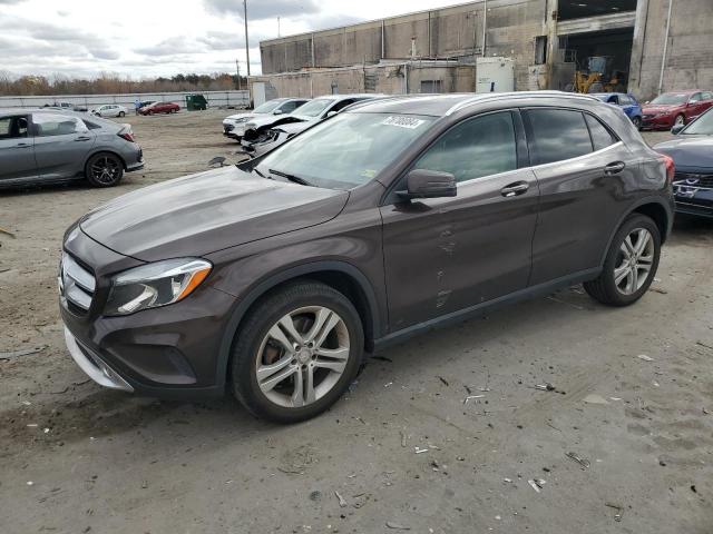  Salvage Mercedes-Benz GLA