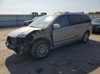  Salvage Chrysler Minivan