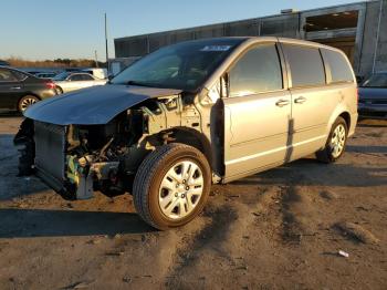  Salvage Dodge Caravan