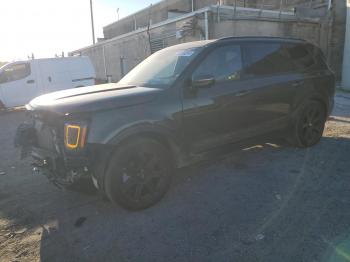  Salvage Kia Telluride