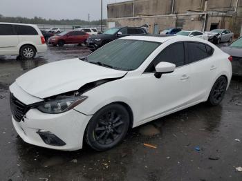  Salvage Mazda 3