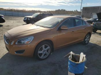  Salvage Volvo S60