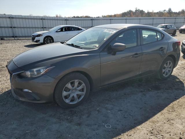  Salvage Mazda 3