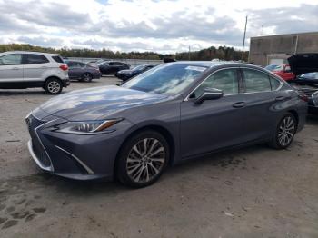  Salvage Lexus Es