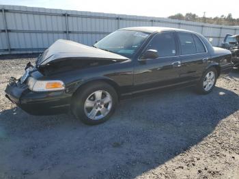  Salvage Ford Crown Vic