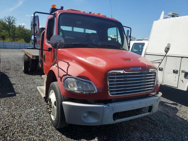  Salvage Freightliner M2 106 Med