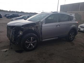  Salvage Toyota RAV4