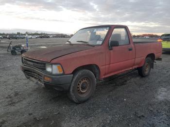  Salvage Toyota Pickup