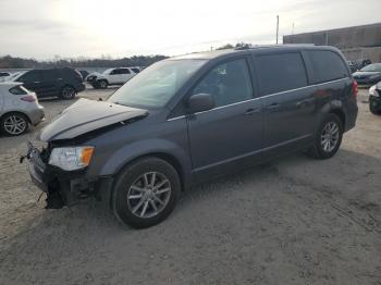  Salvage Dodge Caravan