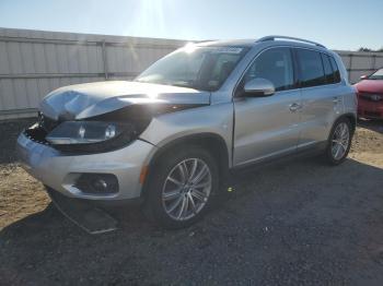  Salvage Volkswagen Tiguan