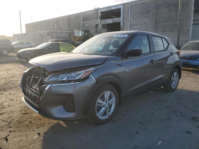  Salvage Nissan Kicks