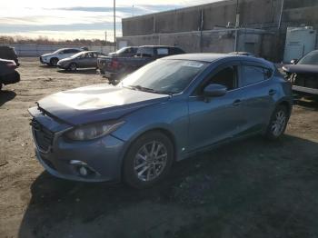  Salvage Mazda 3