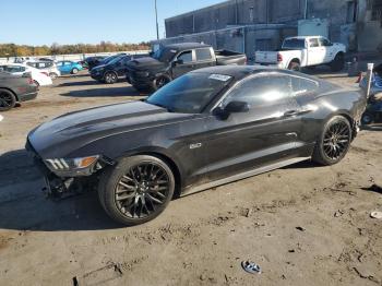  Salvage Ford Mustang