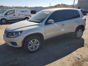  Salvage Volkswagen Tiguan