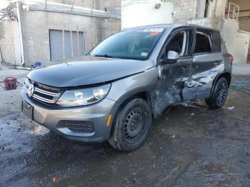  Salvage Volkswagen Tiguan