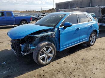  Salvage Audi Q3