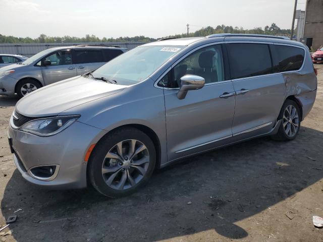  Salvage Chrysler Pacifica