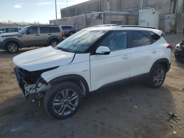  Salvage Kia Seltos