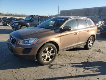  Salvage Volvo XC60