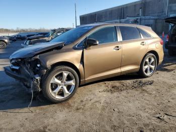  Salvage Toyota Venza