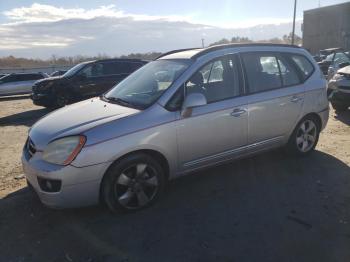  Salvage Kia Rondo