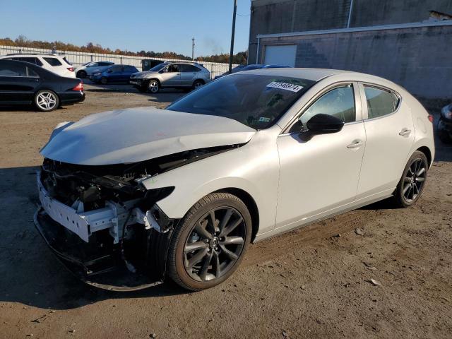  Salvage Mazda 3 Select S