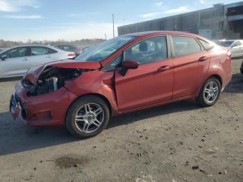  Salvage Ford Fiesta