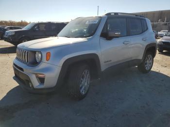  Salvage Jeep Renegade