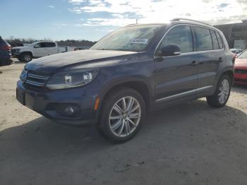  Salvage Volkswagen Tiguan