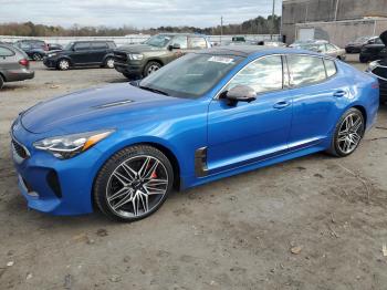  Salvage Kia Stinger