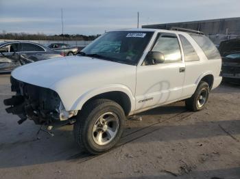  Salvage Chevrolet Blazer