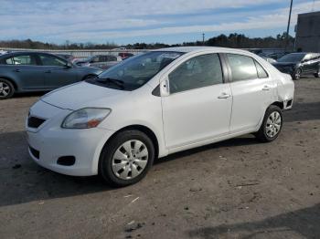  Salvage Toyota Yaris