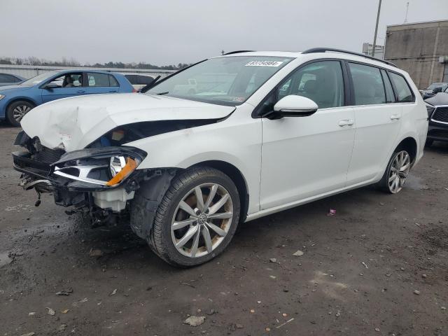  Salvage Volkswagen Golf