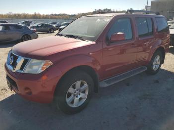  Salvage Nissan Pathfinder