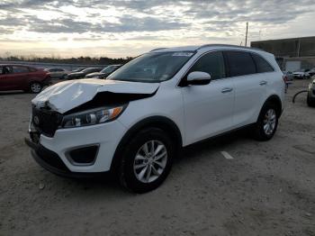  Salvage Kia Sorento